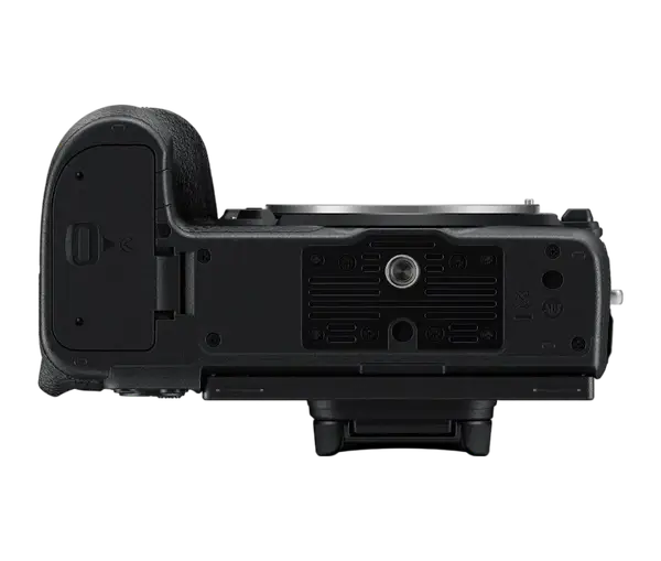 Бездзеркальний фотоапарат Nikon Z5 body (VOA040AE)
