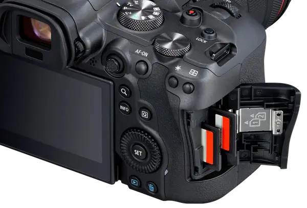 Беззеркальный фотоаппарат Canon EOS R6 + RF 24-105mm f/4-7.1 IS STM (4082C023/4082C046)