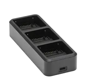 Зарядний хаб DJI Battery Charging Hub for Mavic 3 (CP.MA.00000427.01) Зарядний хаб DJI Battery Charging Hub for Mavic 3 (CP.MA.00000427.01)