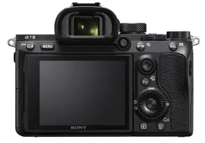 Бездзеркальний фотоапарат Sony Alpha A7 III Body (ILCE7M3B.CEC)