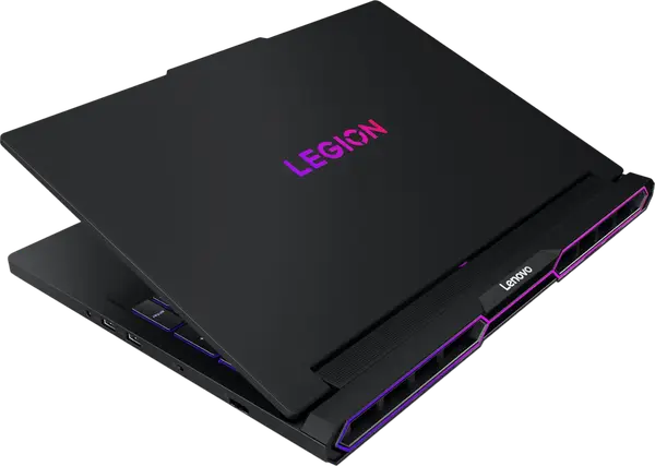 Ноутбук Lenovo Legion Pro 7-16 Ultra 9-275HX/64GB/2TB/Win11P RTX5090 OLED (83F5004KPB)