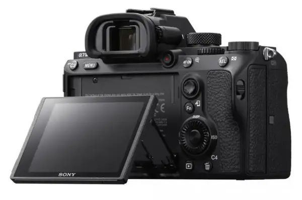 Бездзеркальний фотоапарат Sony Alpha A7 III Body (ILCE7M3B.CEC)