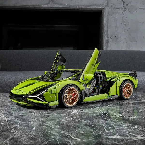 Авто-конструктор LEGO Technic Lamborghini Sian FKP 37 (42115)
