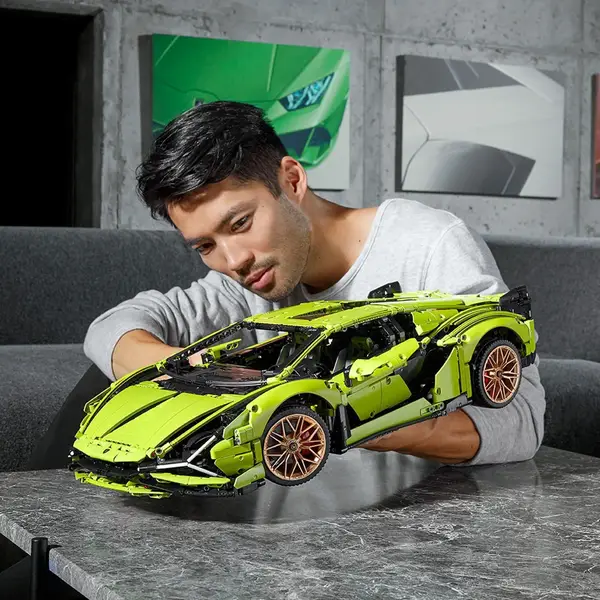 Авто-конструктор LEGO Technic Lamborghini Sian FKP 37 (42115)