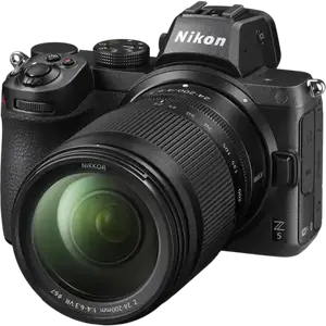 Бездзеркальний фотоапарат Nikon Z5 + 24-200mm f/4-6.3 VR (VOA040K004)